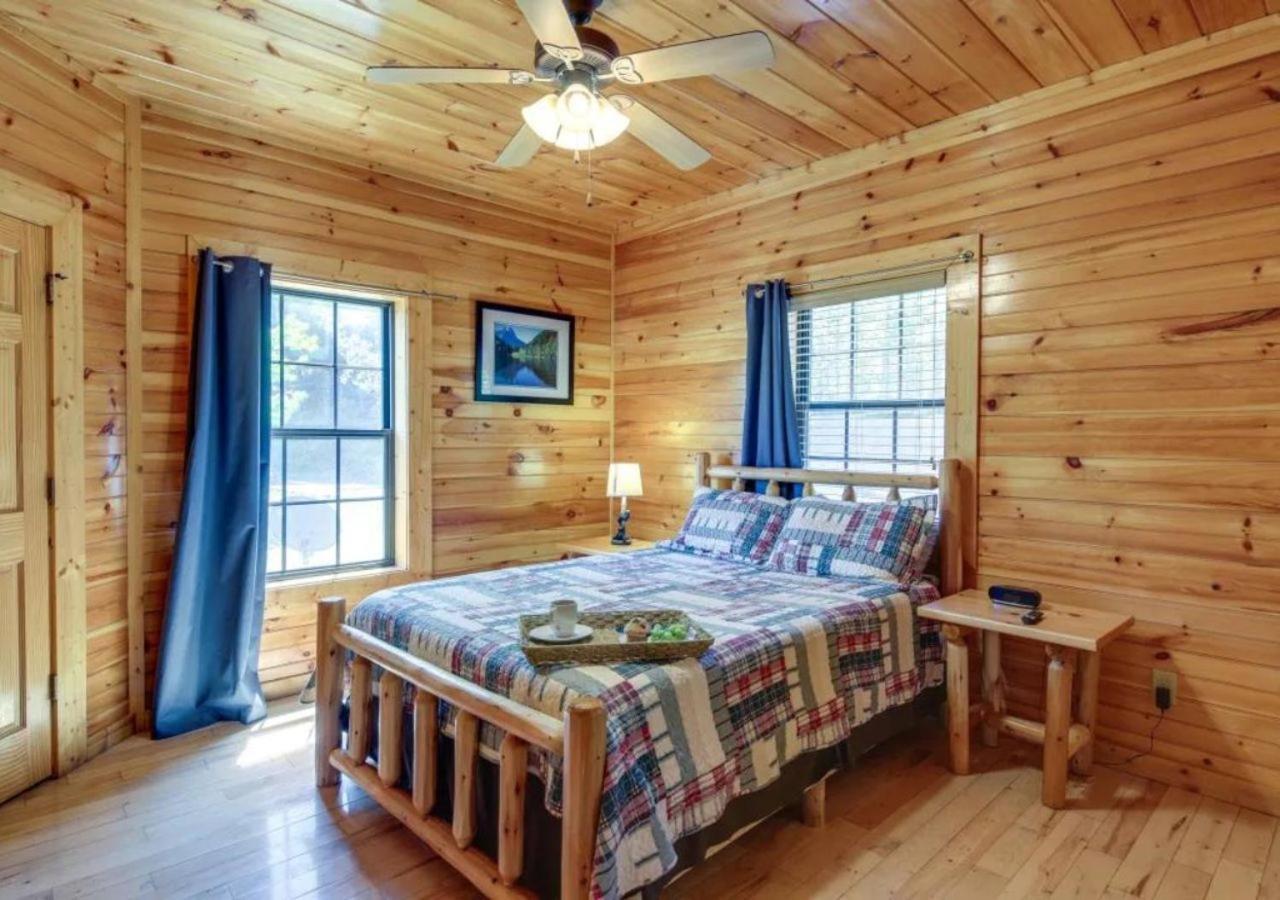 Fabulous Pet-Friendly, Family Cabin With Outdoor Kitchen, Hot Tub, Sauna, Fireplace, Theater Room, Arcade, Pool Table, And Fire Pit Within Minuties Of Dollywood Севьервилл Экстерьер фото